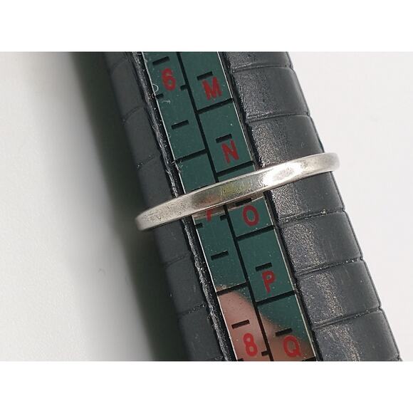 .925 Mother-of-Pearl or Moonstone Size 7 Ring Delicate Feminine Sweet - Picture 4 of 9